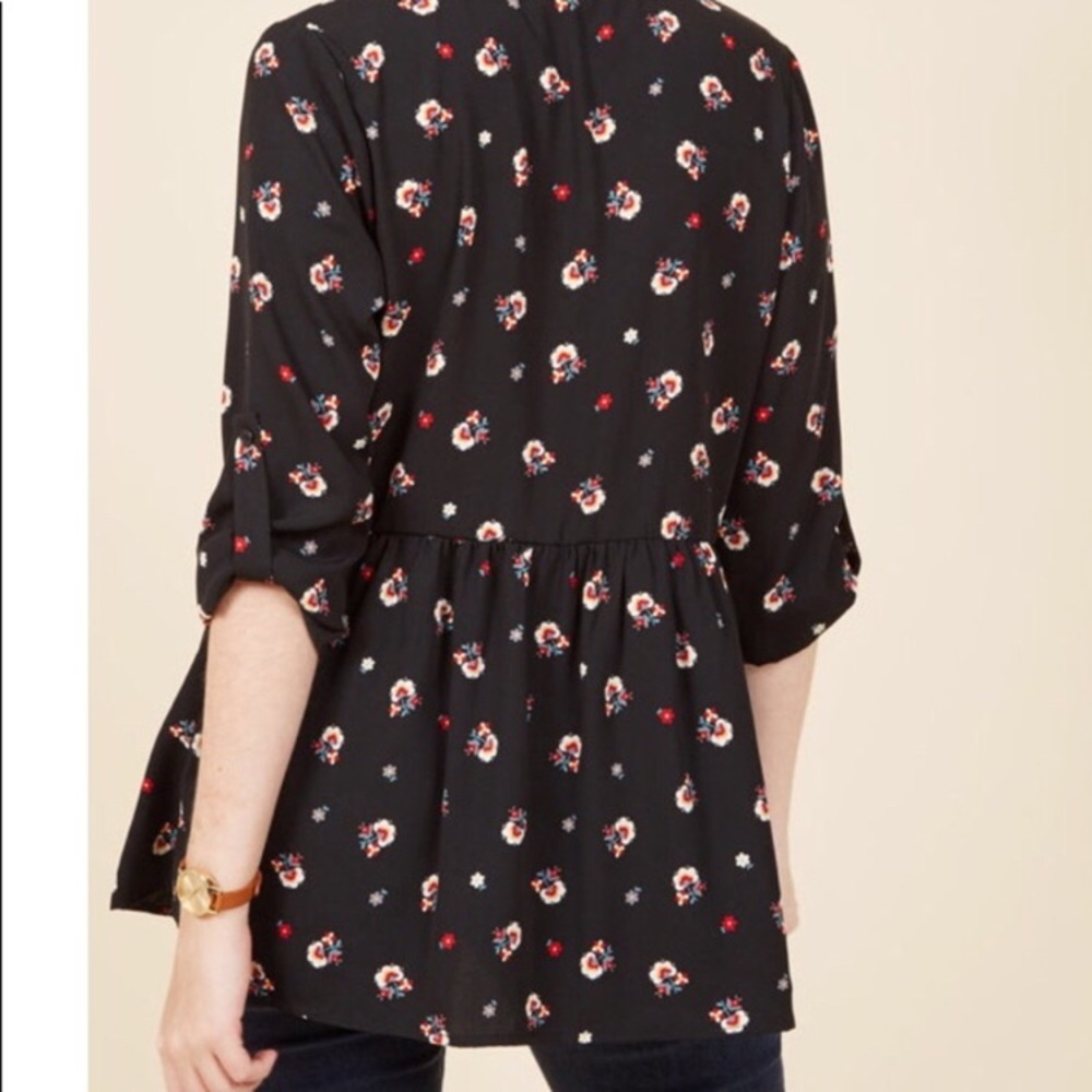 ModCloth Black Floral 3/4 Sleeve Top/Blouse - Picture 4 of 5